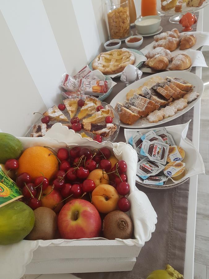 La Dimora Sipontina Bed & Breakfast Manfredonia Bagian luar foto