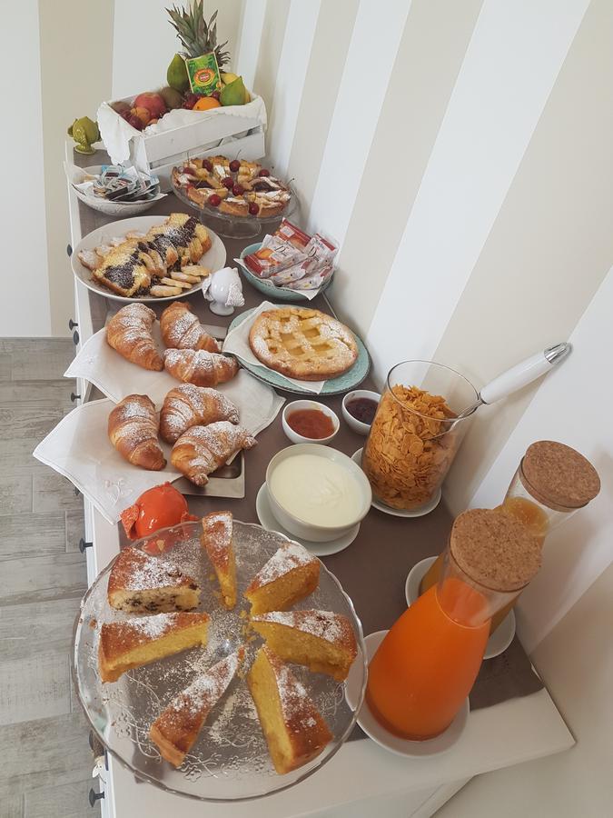 La Dimora Sipontina Bed & Breakfast Manfredonia Bagian luar foto