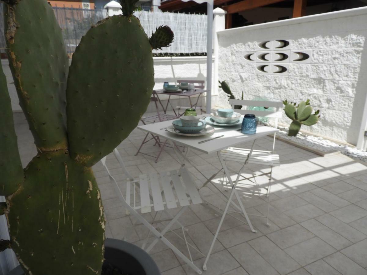 La Dimora Sipontina Bed & Breakfast Manfredonia Bagian luar foto